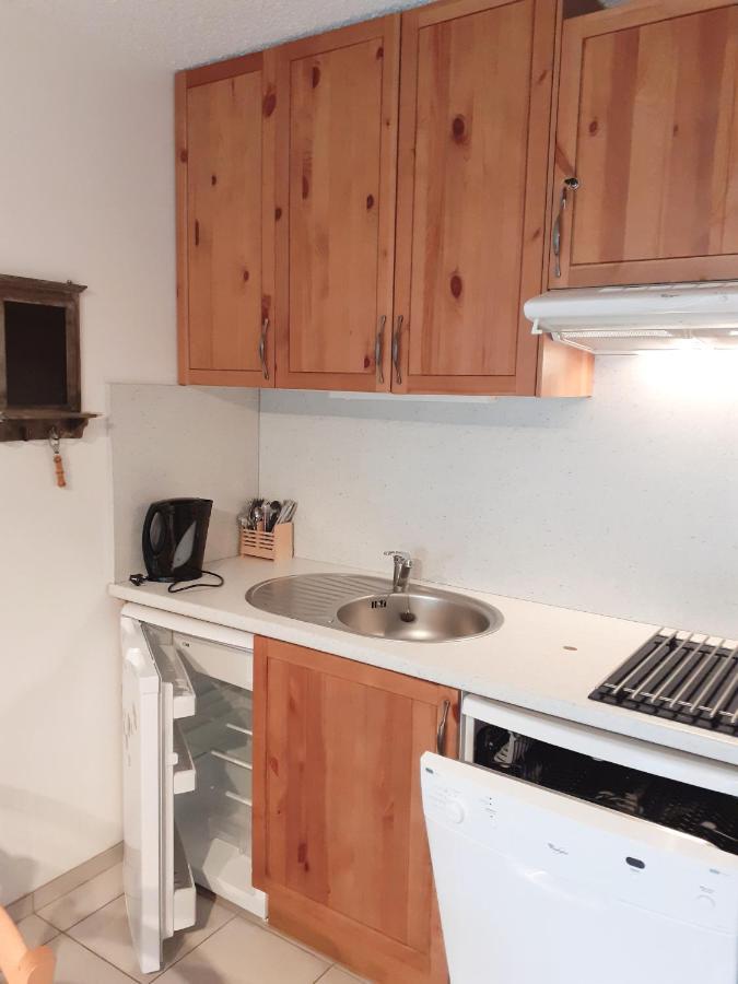 Appartement Front De Neige Wifi Residence Le Tyrol 4 Personnes Ле дез Альп Экстерьер фото